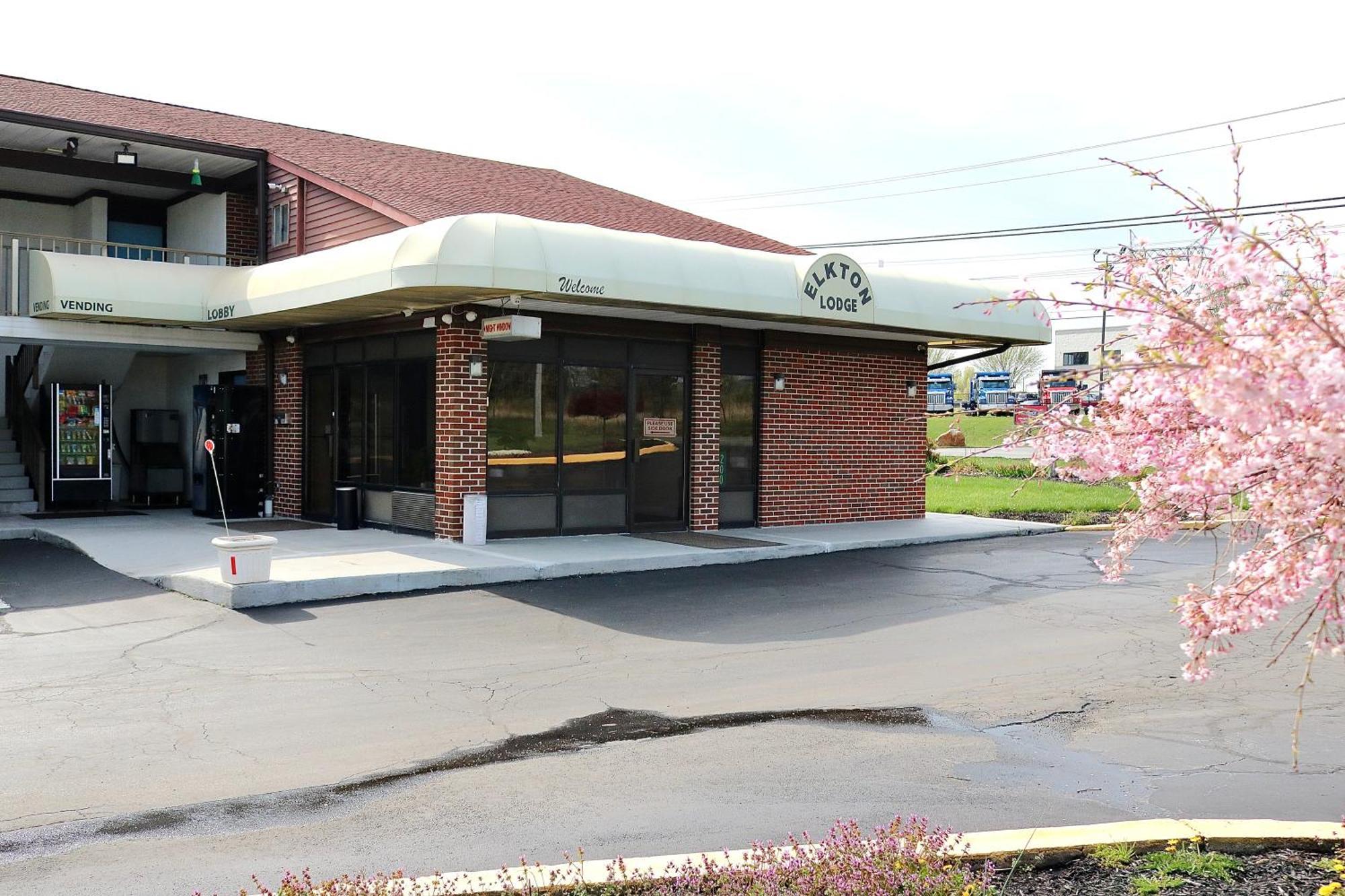 Elkton Lodge Exterior foto